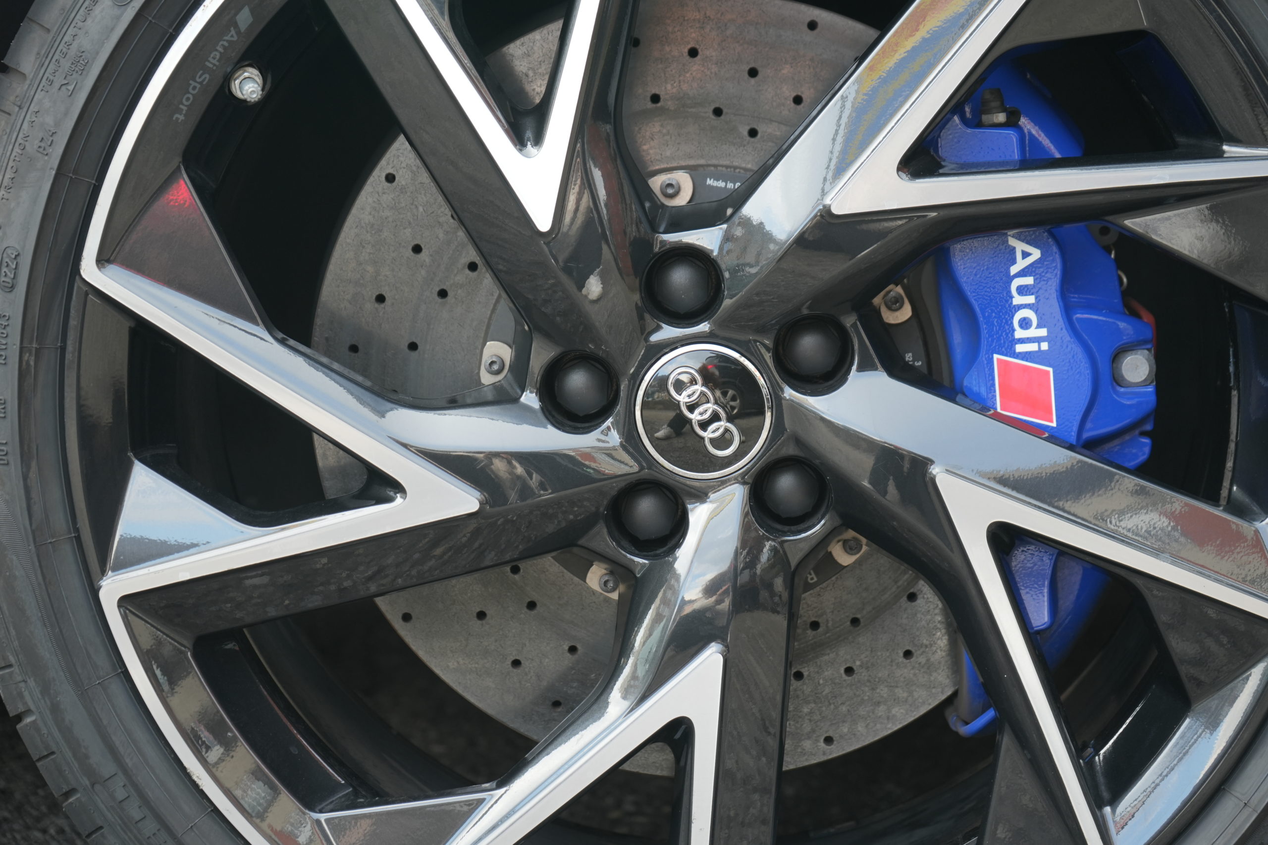 Tuning 1 autosportive servizio cambio gomme scaled